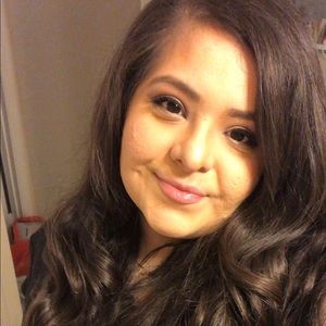 Meet your Posher, Kimberly